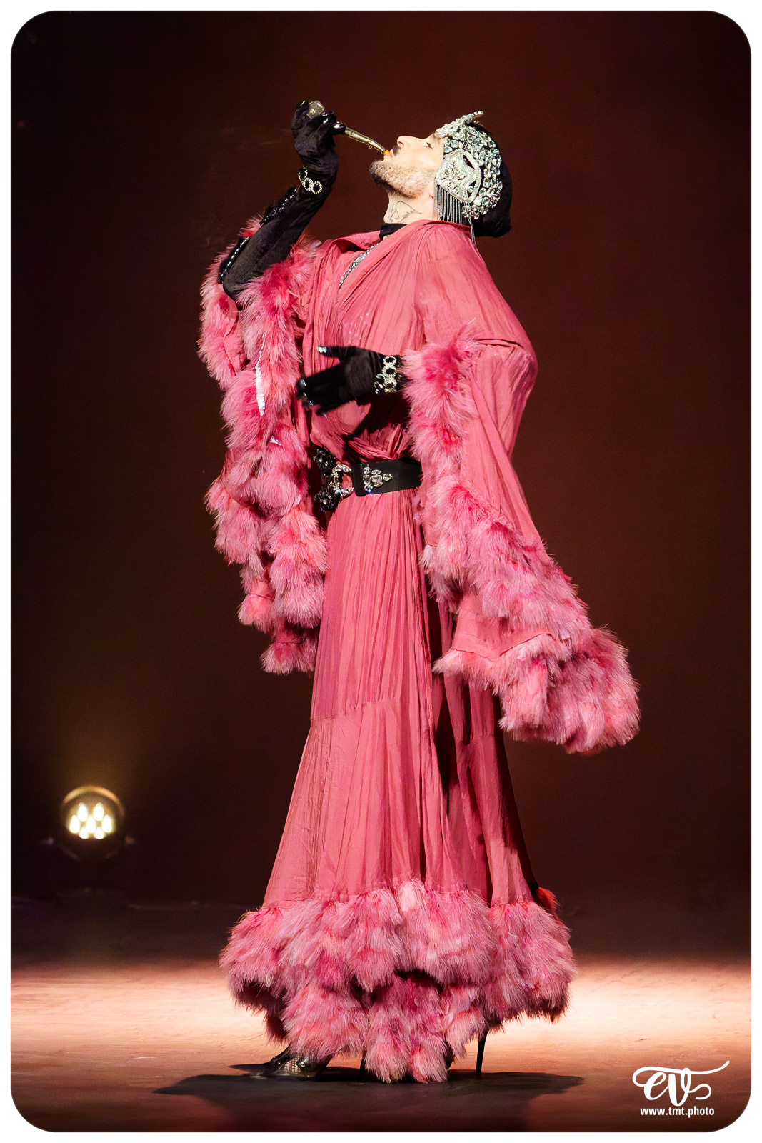 CABARET CANAILLE (LE BURLESQUE KLUB)